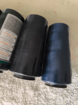Conos de Hilo Negro OEKO-TEX