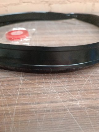 Moldura protectora negra flexible universal 1.20m