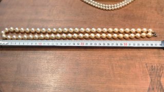 Collar de perlas gruesas bisutería