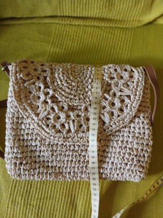 Bolso bandolera de paja
