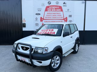 Nissan Terrano II 2.7 125CV