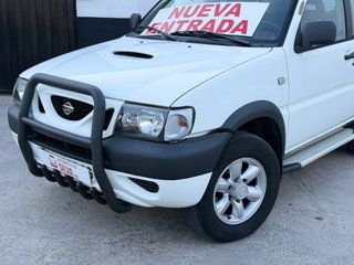 Nissan Terrano II 2.7 125CV