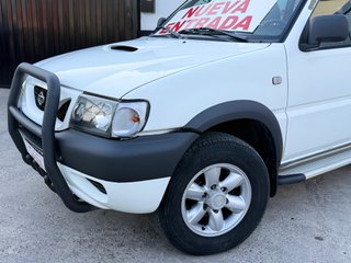 Nissan Terrano II 2.7 125CV