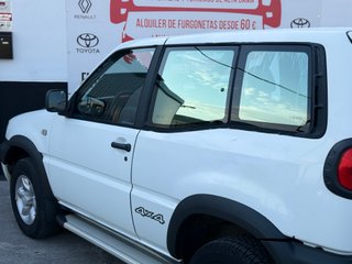 Nissan Terrano II 2.7 125CV