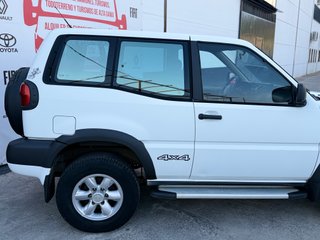 Nissan Terrano II 2.7 125CV