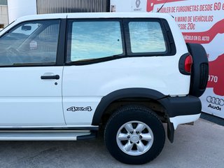 Nissan Terrano II 2.7 125CV