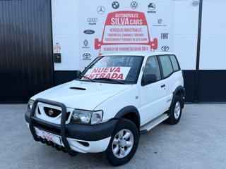 Nissan Terrano II 2.7 125CV