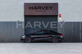 MERCEDES CLA 45 AMG