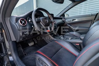 MERCEDES CLA 45 AMG