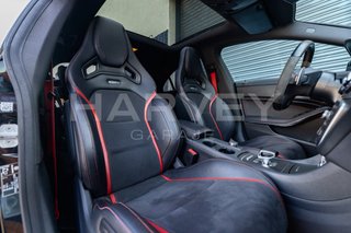 MERCEDES CLA 45 AMG