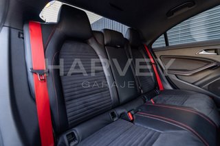 MERCEDES CLA 45 AMG