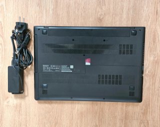Lenovo Ideapad 300-15ISK Portátil Plata/Negro