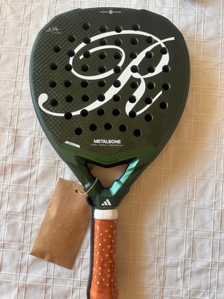 Pala Padel Adidas Metalbone Reserve Ale Galán
