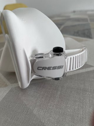 Máscara de buceo Cressi blanca