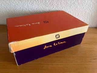 Caja de zapatos