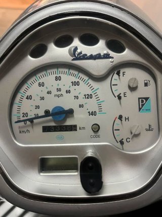 Vespa GT 125 Plata Automática
