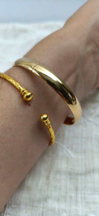 Pulsera labrada de plata 925 con baño de oro.