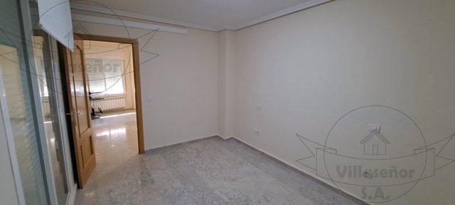 Piso en alquiler en C/Real
