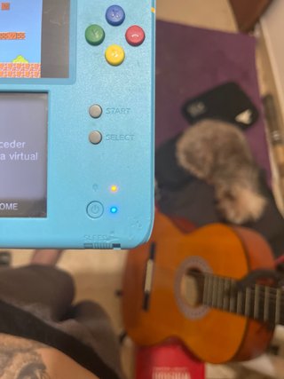 Nintendo 2DS Azul con 2 juegos Pokémon