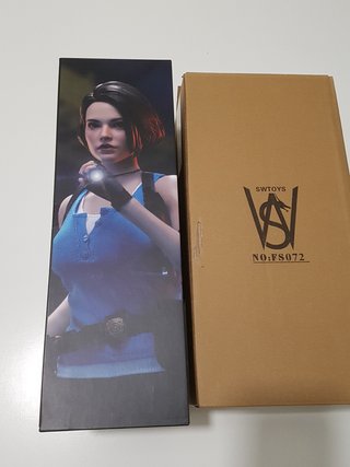 SWTOYS FS072 Jill Valentine + Electromagnetic gun