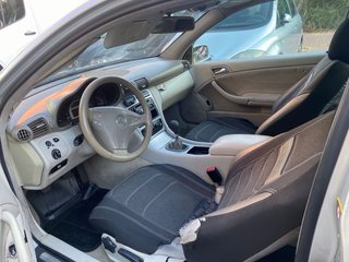 Mercedes-Benz Clase C 2004