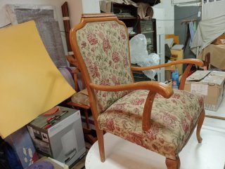 Sillón vintage floral para restaurar