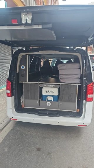 Mueble Camper con  conchon visco