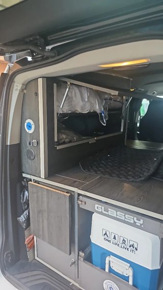 Mueble Camper con  conchon visco