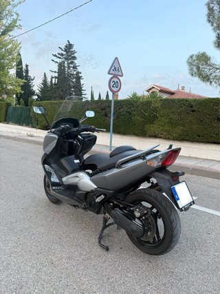 YAMAHA TMAX 2013