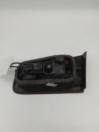 Piloto trasero renault 8200002475 laguna 3949