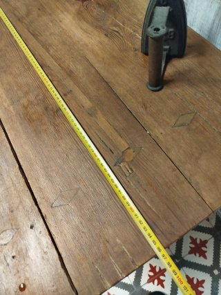 Mesa tocinera antigua de madera