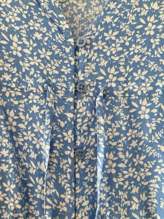 NUEVo! Vestido floral azul y blanco talla S