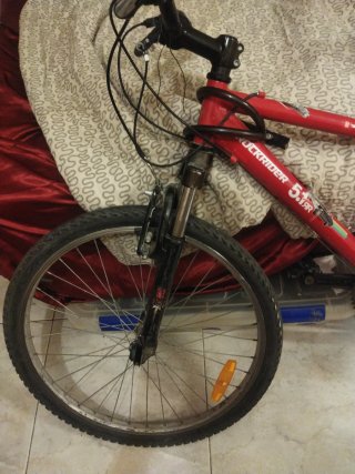 Bicicleta Roja Montaña