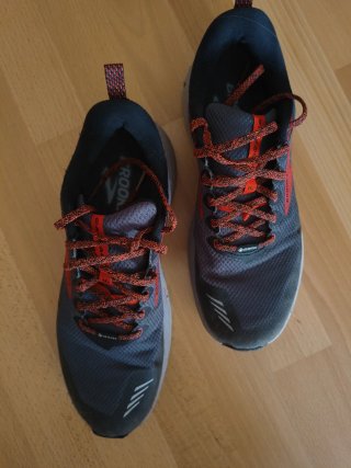 Zapatillas Brooks Cascadia GTX 16 Talla 43 Hombre
