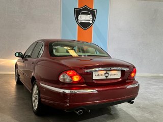 JAGUAR  X-TYPE 2.5 V6 Bussiness 2002
