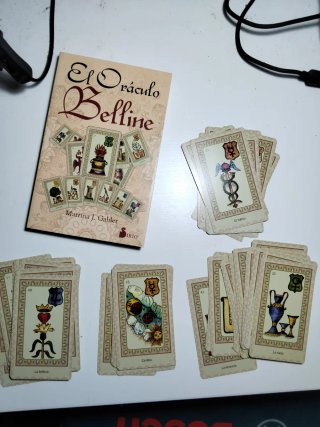 Set di carte e libri di tarocchi Barajas con scatole e libri