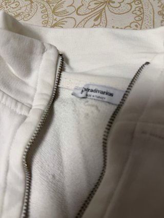 Sudadera Stradivarius Rayas Blanca y Negra