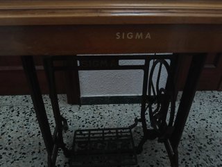Máquina de coser Sigma H vintage