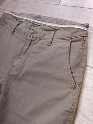 Pantaloni Levi's Chino W31 L30 Cachi