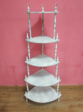 Estantería de esquina blanca de madera