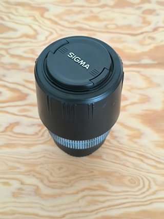 Sigma 70-300mm f4-5.6