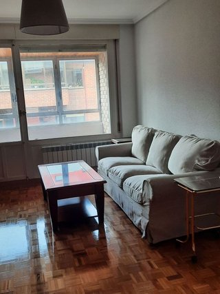 Piso en alquiler en Ermitagaña - Mendebaldea en Pamplona