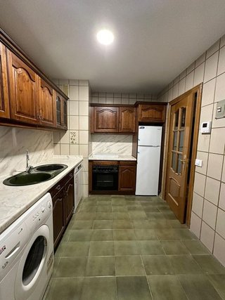 Piso en alquiler en Ermitagaña - Mendebaldea en Pamplona