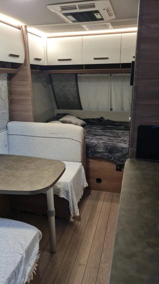 Caravana Knaus 550 QDK Sport Silver 2019