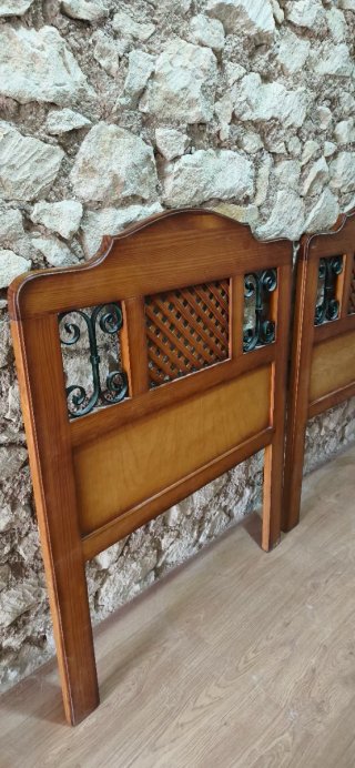 Cabecero de cama madera y metal