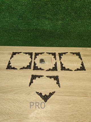 15 pezzi di angoli piatti vintage