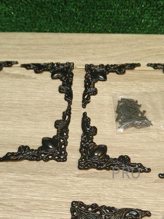 15 pezzi di angoli piatti vintage