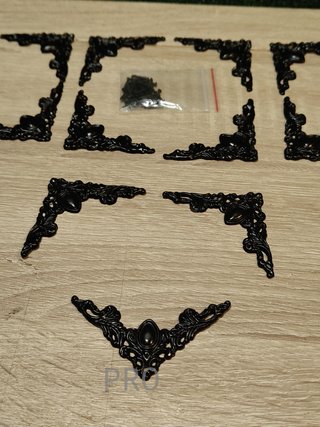 15 pezzi di angoli piatti vintage