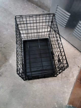 Jaula para mascotas negra