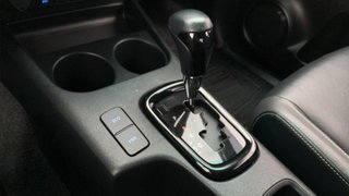 Toyota Hilux 2.8 D-4D 4X4 DOUBLE inv